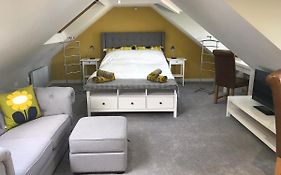 Round-Y-Corner